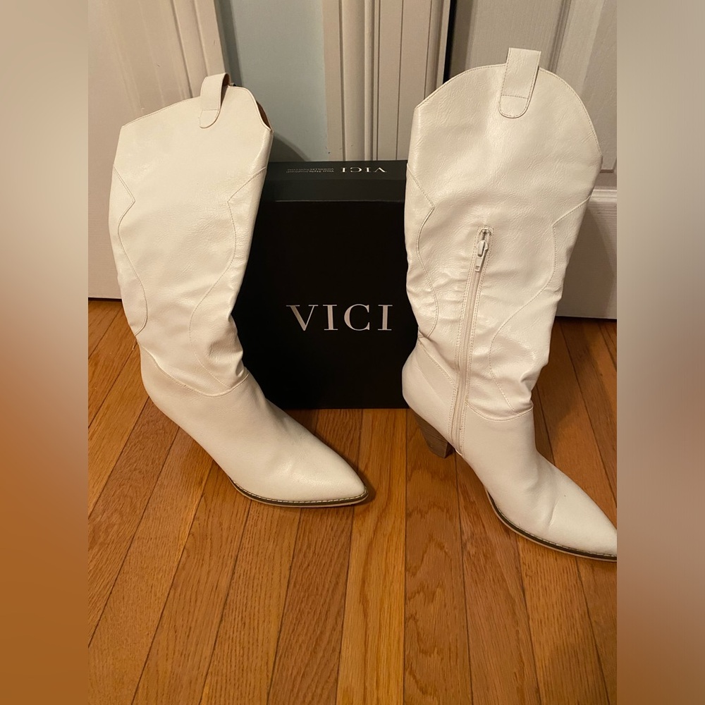 VICI white knee boots size 10
